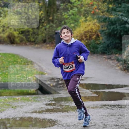07.12.2025 - St. Pauli X-Mass-Run No. 15 Michael Burmester http://msf.ph/oto/9402014 07.12.2025 10:38:59 Laufen 15, 2503 meine-sportfotos.de