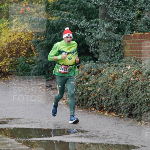 07.12.2025 - St. Pauli X-Mass-Run No. 15 Michael Burmester http://msf.ph/oto/9402037 07.12.2025 10:39:52 Laufen 2485 meine-sportfotos.de