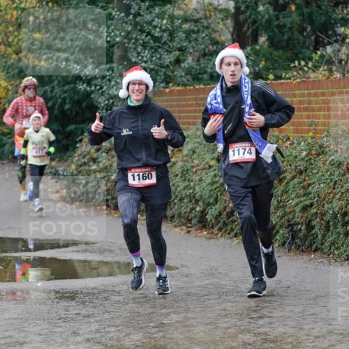 07.12.2025 - St. Pauli X-Mass-Run No. 15 Michael Burmester http://msf.ph/oto/9402084 07.12.2025 10:40:25 Laufen 697, 15, 1160, 1174 meine-sportfotos.de