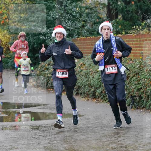 07.12.2025 - St. Pauli X-Mass-Run No. 15 Michael Burmester http://msf.ph/oto/9402085 07.12.2025 10:40:25 Laufen 417, 1160, 1174 meine-sportfotos.de