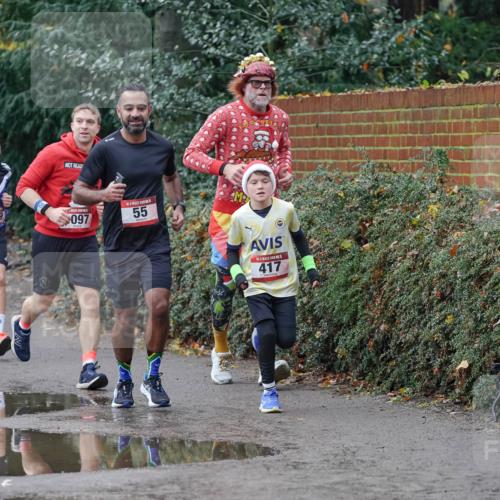 07.12.2025 - St. Pauli X-Mass-Run No. 15 Michael Burmester http://msf.ph/oto/9402089 07.12.2025 10:40:27 Laufen 213, 1099, 097, 55, 417 meine-sportfotos.de