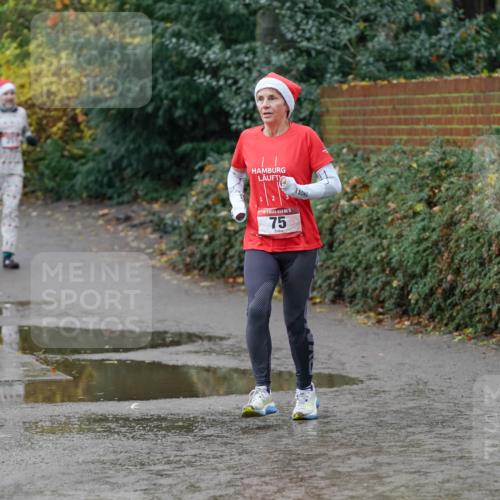 07.12.2025 - St. Pauli X-Mass-Run No. 15 Michael Burmester http://msf.ph/oto/9402121 07.12.2025 10:40:41 Laufen 15, 75 meine-sportfotos.de