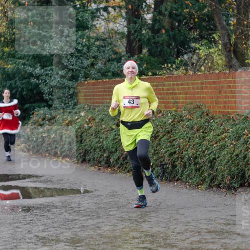 07.12.2025 - St. Pauli X-Mass-Run No. 15 Michael Burmester http://msf.ph/oto/9402138 07.12.2025 10:40:48 Laufen  meine-sportfotos.de