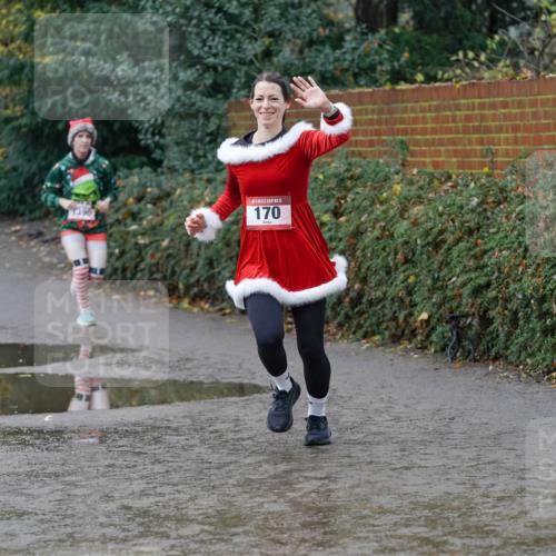 07.12.2025 - St. Pauli X-Mass-Run No. 15 Michael Burmester http://msf.ph/oto/9402151 07.12.2025 10:40:52 Laufen 1390, 15, 170 meine-sportfotos.de