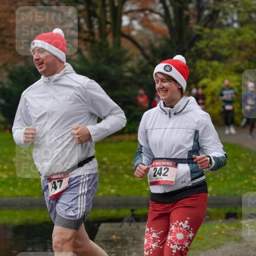 07.12.2025 - St. Pauli X-Mass-Run No. 15 Michael Burmester http://msf.ph/oto/9402215 07.12.2025 10:41:31 Laufen 15, 47, 15, 242 meine-sportfotos.de