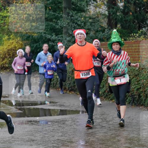07.12.2025 - St. Pauli X-Mass-Run No. 15 Michael Burmester http://msf.ph/oto/9402226 07.12.2025 10:41:36 Laufen 410, 751, 747, 1508, 770 meine-sportfotos.de