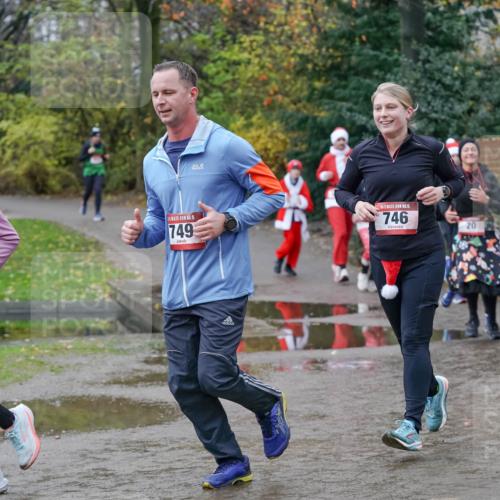 07.12.2025 - St. Pauli X-Mass-Run No. 15 Michael Burmester http://msf.ph/oto/9402253 07.12.2025 10:41:42 Laufen 15, 751, 15, 749, 15, 746, 20, 25 meine-sportfotos.de