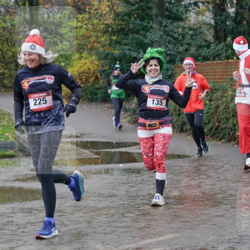 07.12.2025 - St. Pauli X-Mass-Run No. 15 Michael Burmester http://msf.ph/oto/9402274 07.12.2025 10:41:47 Laufen 225, 135, 985 meine-sportfotos.de