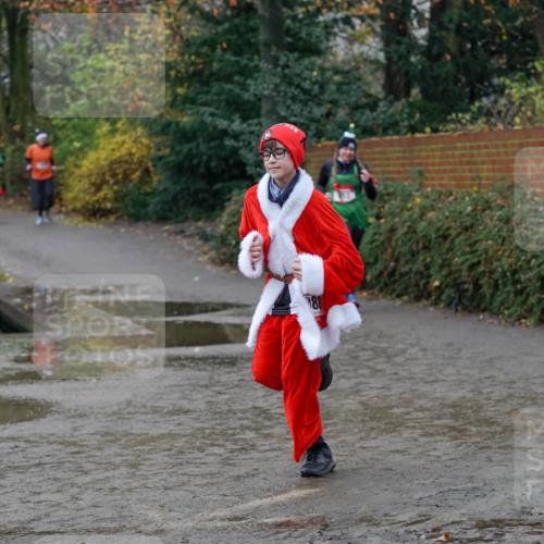 07.12.2025 - St. Pauli X-Mass-Run No. 15 Michael Burmester http://msf.ph/oto/9402282 07.12.2025 10:41:49 Laufen 88 meine-sportfotos.de