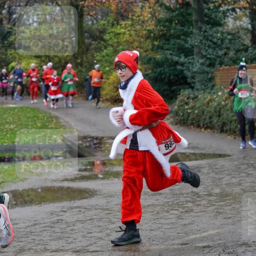 07.12.2025 - St. Pauli X-Mass-Run No. 15 Michael Burmester http://msf.ph/oto/9402285 07.12.2025 10:41:50 Laufen 988 meine-sportfotos.de