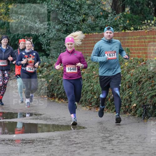 07.12.2025 - St. Pauli X-Mass-Run No. 15 Michael Burmester http://msf.ph/oto/9402354 07.12.2025 10:42:16 Laufen 1067, 1065, 764, 1640, 1637 meine-sportfotos.de