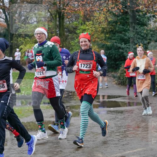 07.12.2025 - St. Pauli X-Mass-Run No. 15 Michael Burmester http://msf.ph/oto/9402373 07.12.2025 10:42:22 Laufen 15, 1068, 1721, 15, 1723, 1139 meine-sportfotos.de