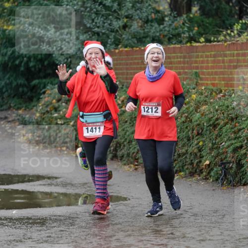 07.12.2025 - St. Pauli X-Mass-Run No. 15 Michael Burmester http://msf.ph/oto/9402383 07.12.2025 10:42:25 Laufen 15, 1411, 15, 1212 meine-sportfotos.de