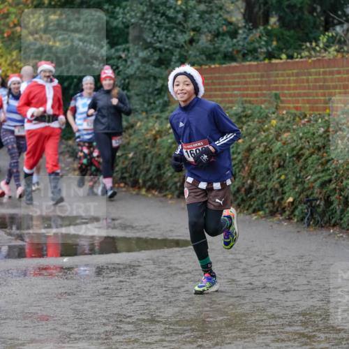 07.12.2025 - St. Pauli X-Mass-Run No. 15 Michael Burmester http://msf.ph/oto/9402393 07.12.2025 10:42:28 Laufen 15, 160 meine-sportfotos.de