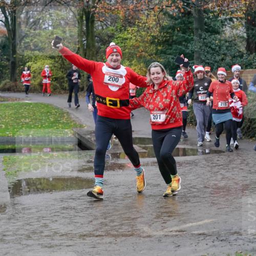 07.12.2025 - St. Pauli X-Mass-Run No. 15 Michael Burmester http://msf.ph/oto/9402445 07.12.2025 10:42:42 Laufen 200, 000, 201, 222, 215, 557 meine-sportfotos.de