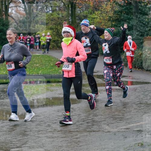 07.12.2025 - St. Pauli X-Mass-Run No. 15 Michael Burmester http://msf.ph/oto/9402487 07.12.2025 10:42:51 Laufen 198, 300, 668, 1670, 1705 meine-sportfotos.de