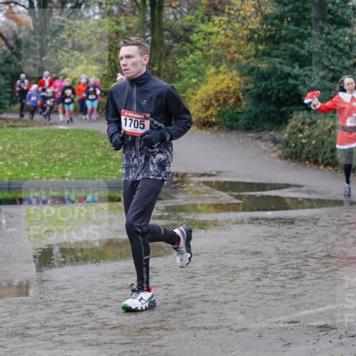 07.12.2025 - St. Pauli X-Mass-Run No. 15 Michael Burmester http://msf.ph/oto/9402499 07.12.2025 10:42:53 Laufen 1705, 612 meine-sportfotos.de