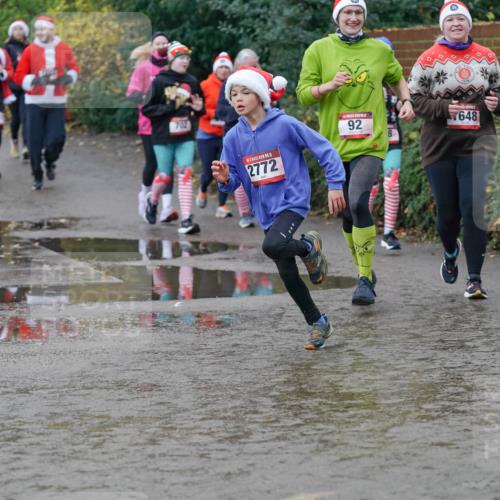 07.12.2025 - St. Pauli X-Mass-Run No. 15 Michael Burmester http://msf.ph/oto/9402524 07.12.2025 10:43:03 Laufen 4000, 702, 15, 2772, 92, 648 meine-sportfotos.de
