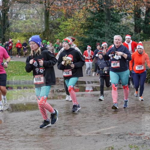 07.12.2025 - St. Pauli X-Mass-Run No. 15 Michael Burmester http://msf.ph/oto/9402544 07.12.2025 10:43:08 Laufen 4000, 5, 698, 702, 697, 297, 3999 meine-sportfotos.de