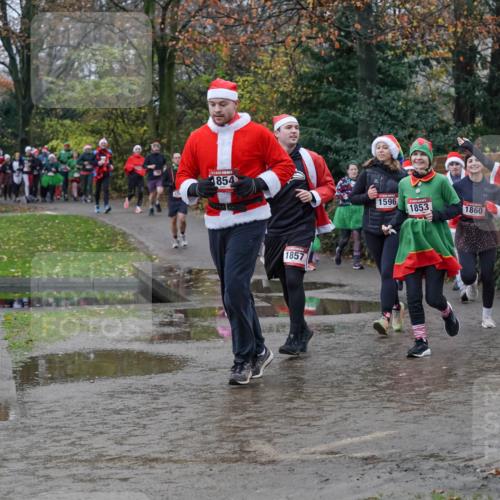 07.12.2025 - St. Pauli X-Mass-Run No. 15 Michael Burmester http://msf.ph/oto/9402562 07.12.2025 10:43:11 Laufen 854, 1857, 1596, 1853, 337, 1860, 1856 meine-sportfotos.de
