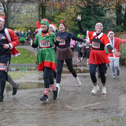 07.12.2025 - St. Pauli X-Mass-Run No. 15 Michael Burmester http://msf.ph/oto/9402568 07.12.2025 10:43:13 Laufen 1857, 15, 1853, 60, 1856 meine-sportfotos.de