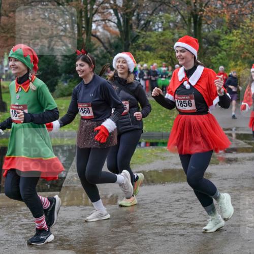 07.12.2025 - St. Pauli X-Mass-Run No. 15 Michael Burmester http://msf.ph/oto/9402573 07.12.2025 10:43:14 Laufen 3857, 18, 1860, 15, 1856, 1862, 1861 meine-sportfotos.de