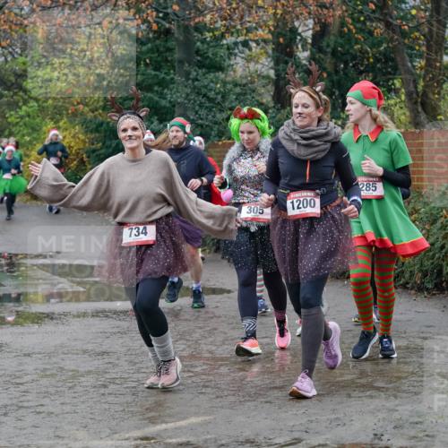 07.12.2025 - St. Pauli X-Mass-Run No. 15 Michael Burmester http://msf.ph/oto/9402592 07.12.2025 10:43:19 Laufen 31, 734, 305, 1200, 285 meine-sportfotos.de