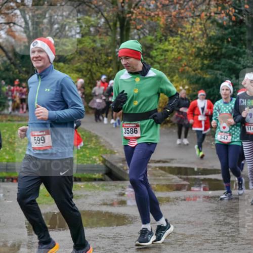 07.12.2025 - St. Pauli X-Mass-Run No. 15 Michael Burmester http://msf.ph/oto/9402627 07.12.2025 10:43:30 Laufen 29, 29, 599, 3586, 542, 37, 1140, 1136 meine-sportfotos.de