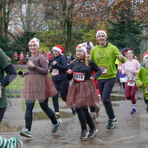 07.12.2025 - St. Pauli X-Mass-Run No. 15 Michael Burmester http://msf.ph/oto/9402641 07.12.2025 10:43:34 Laufen 86, 1551, 2919, 2, 336, 403, 15 meine-sportfotos.de