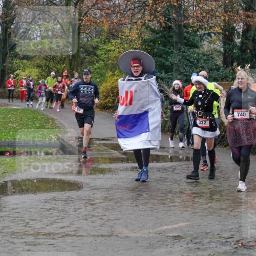 07.12.2025 - St. Pauli X-Mass-Run No. 15 Michael Burmester http://msf.ph/oto/9402659 07.12.2025 10:43:37 Laufen 89, 4, 4, 4, 4, 1045, 332, 740 meine-sportfotos.de