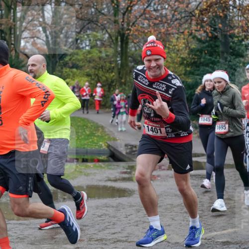 07.12.2025 - St. Pauli X-Mass-Run No. 15 Michael Burmester http://msf.ph/oto/9402677 07.12.2025 10:43:40 Laufen 1401, 1045, 1048, 1462, 1695 meine-sportfotos.de