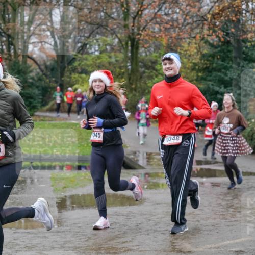 07.12.2025 - St. Pauli X-Mass-Run No. 15 Michael Burmester http://msf.ph/oto/9402684 07.12.2025 10:43:41 Laufen 15, 1695, 045, 1048 meine-sportfotos.de