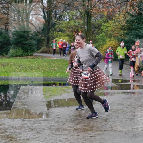 07.12.2025 - St. Pauli X-Mass-Run No. 15 Michael Burmester http://msf.ph/oto/9402693 07.12.2025 10:43:43 Laufen 1462 meine-sportfotos.de