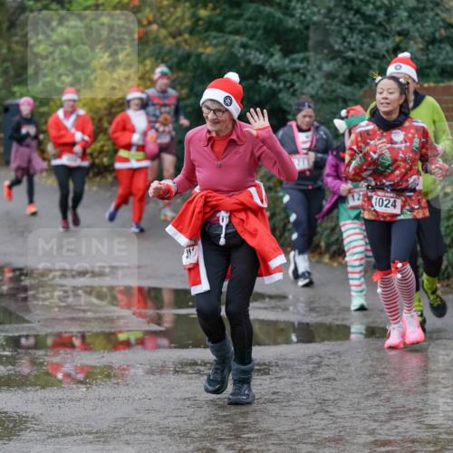 07.12.2025 - St. Pauli X-Mass-Run No. 15 Michael Burmester http://msf.ph/oto/9402701 07.12.2025 10:43:46 Laufen 19, 12, 1025, 1024 meine-sportfotos.de