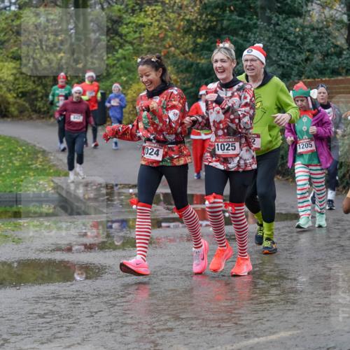 07.12.2025 - St. Pauli X-Mass-Run No. 15 Michael Burmester http://msf.ph/oto/9402708 07.12.2025 10:43:48 Laufen 024, 15, 1025, 1205 meine-sportfotos.de