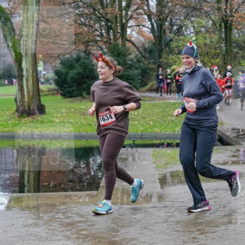 07.12.2025 - St. Pauli X-Mass-Run No. 15 Michael Burmester http://msf.ph/oto/9402791 07.12.2025 10:44:16 Laufen 1634, 166 meine-sportfotos.de