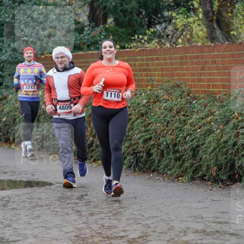 07.12.2025 - St. Pauli X-Mass-Run No. 15 Michael Burmester http://msf.ph/oto/9402800 07.12.2025 10:44:19 Laufen 2243, 854, 2245, 4809, 1110 meine-sportfotos.de