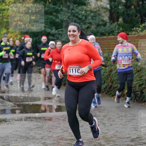 07.12.2025 - St. Pauli X-Mass-Run No. 15 Michael Burmester http://msf.ph/oto/9402810 07.12.2025 10:44:21 Laufen 15, 309, 15, 1110, 2243 meine-sportfotos.de