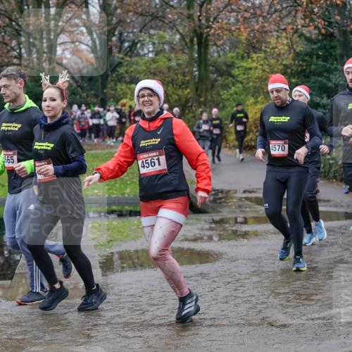 07.12.2025 - St. Pauli X-Mass-Run No. 15 Michael Burmester http://msf.ph/oto/9402839 07.12.2025 10:44:27 Laufen 0, 565, 0, 4561, 0, 78, 4570, 4569 meine-sportfotos.de