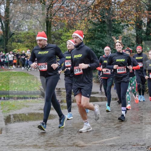 07.12.2025 - St. Pauli X-Mass-Run No. 15 Michael Burmester http://msf.ph/oto/9402841 07.12.2025 10:44:28 Laufen 0, 4570, 4576, 577, 4578, 86, 4569, 1573, 4563 meine-sportfotos.de