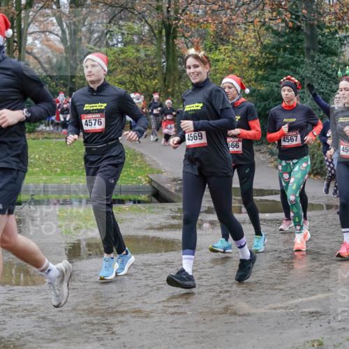 07.12.2025 - St. Pauli X-Mass-Run No. 15 Michael Burmester http://msf.ph/oto/9402846 07.12.2025 10:44:29 Laufen 78, 4576, 0, 4569, 566, 4567, 4563, 84 meine-sportfotos.de