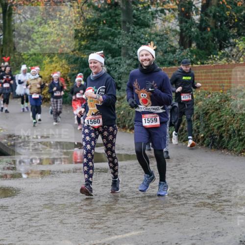 07.12.2025 - St. Pauli X-Mass-Run No. 15 Michael Burmester http://msf.ph/oto/9402858 07.12.2025 10:44:33 Laufen 8, 1560, 1559, 4575 meine-sportfotos.de