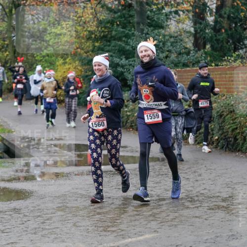07.12.2025 - St. Pauli X-Mass-Run No. 15 Michael Burmester http://msf.ph/oto/9402859 07.12.2025 10:44:33 Laufen 1560, 1559, 4575 meine-sportfotos.de