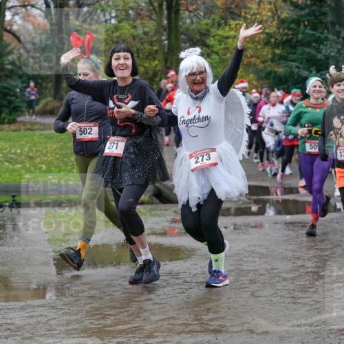 07.12.2025 - St. Pauli X-Mass-Run No. 15 Michael Burmester http://msf.ph/oto/9402903 07.12.2025 10:44:44 Laufen 15, 502, 271, 273, 50, 1200, 514 meine-sportfotos.de