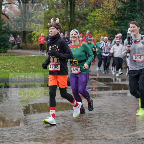 07.12.2025 - St. Pauli X-Mass-Run No. 15 Michael Burmester http://msf.ph/oto/9402909 07.12.2025 10:44:45 Laufen 15, 1208, 505, 514, 3124, 1556 meine-sportfotos.de