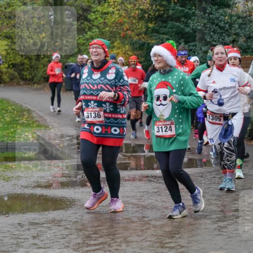 07.12.2025 - St. Pauli X-Mass-Run No. 15 Michael Burmester http://msf.ph/oto/9402930 07.12.2025 10:44:49 Laufen 3136, 1309, 3124, 1626 meine-sportfotos.de