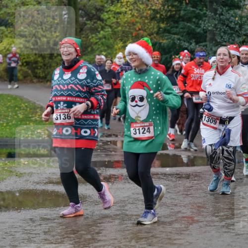 07.12.2025 - St. Pauli X-Mass-Run No. 15 Michael Burmester http://msf.ph/oto/9402933 07.12.2025 10:44:49 Laufen 3136, 419, 880, 3124, 1309, 162 meine-sportfotos.de