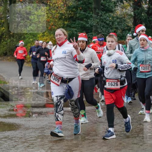 07.12.2025 - St. Pauli X-Mass-Run No. 15 Michael Burmester http://msf.ph/oto/9402936 07.12.2025 10:44:50 Laufen 1426, 1380, 1309, 1202, 5, 1626, 603 meine-sportfotos.de