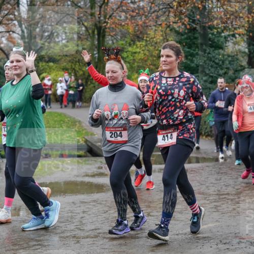 07.12.2025 - St. Pauli X-Mass-Run No. 15 Michael Burmester http://msf.ph/oto/9402961 07.12.2025 10:44:55 Laufen 86, 15, 204, 15, 414, 1482, 4191, 1196 meine-sportfotos.de