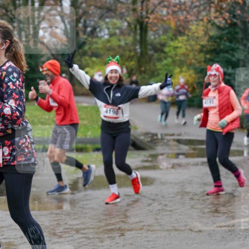07.12.2025 - St. Pauli X-Mass-Run No. 15 Michael Burmester http://msf.ph/oto/9402965 07.12.2025 10:44:56 Laufen 414, 4190, 4191, 1196 meine-sportfotos.de